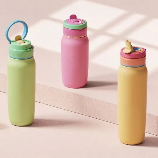 Dustproof Straw Large Capacity Bottle